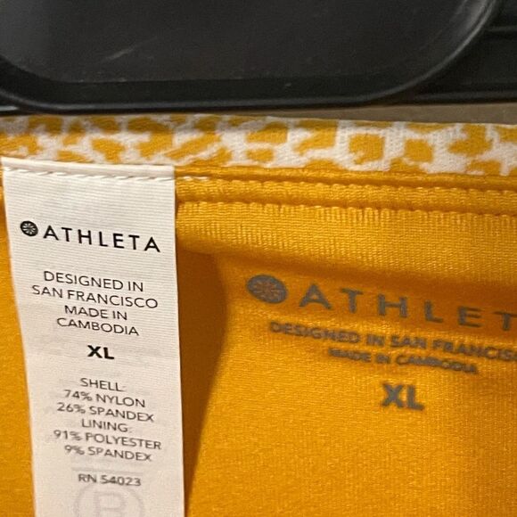 Athleta Clean medium textured bottom - Picture 7 of 10